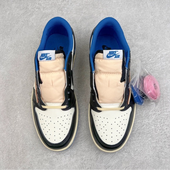 Travis Scott X Air Jordan 1 Low Fragment Design